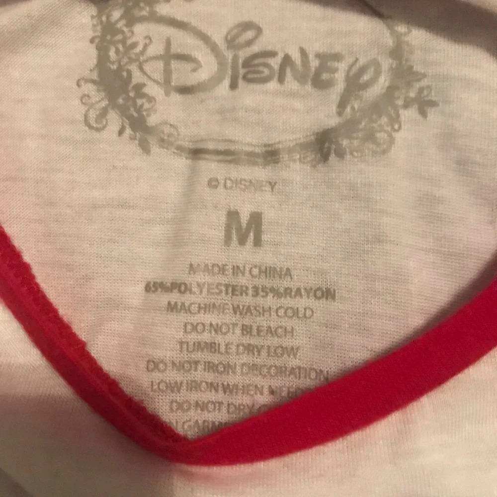 Beauty And The Beast classic T-Shirt - Picture 3 of 3